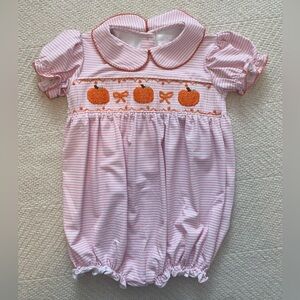 Cecil and Lou pumpkin bubble